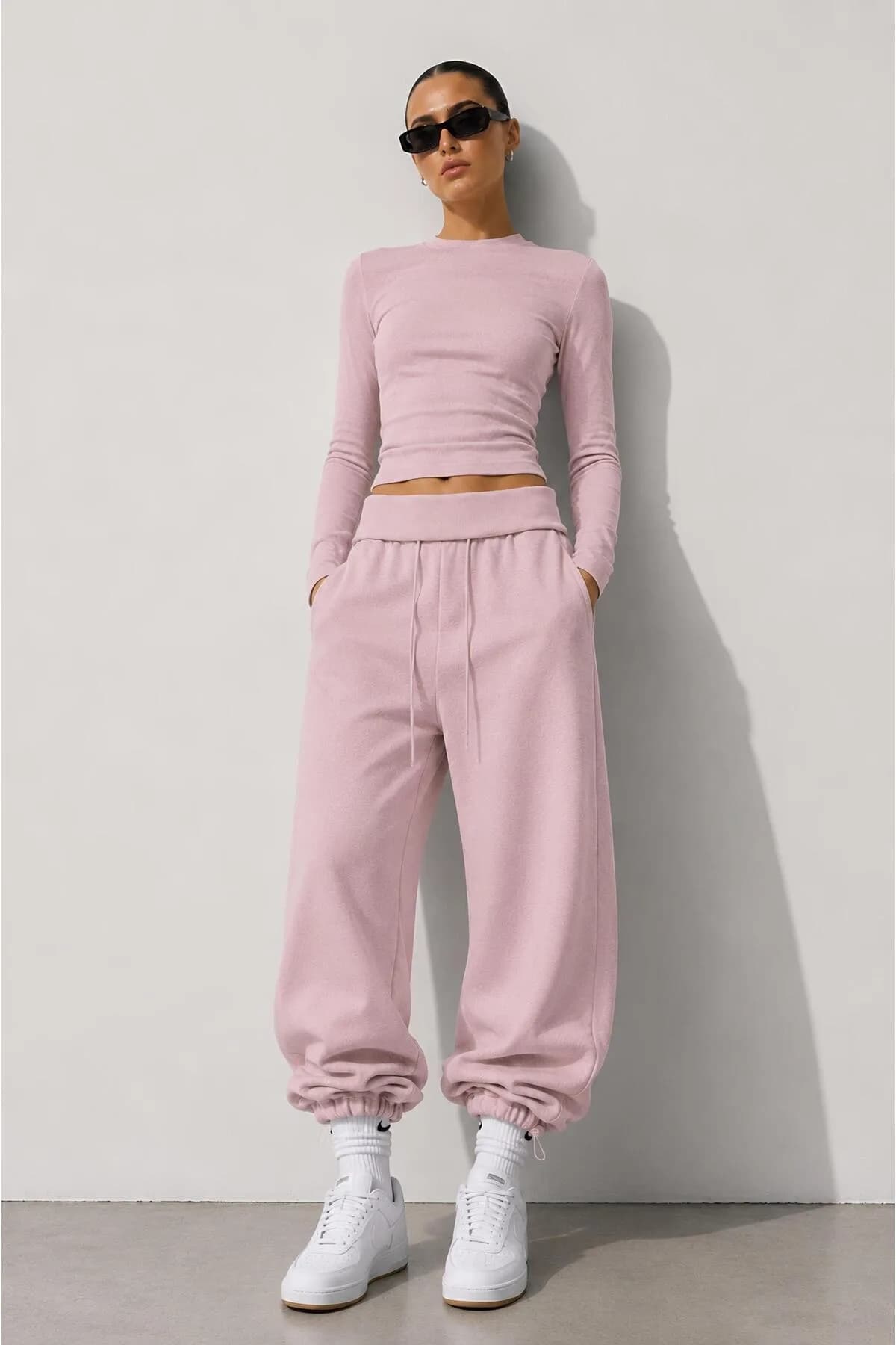 Üç İplik Şardonlu Kıvrımlı Kaşkorse Bel Cepli Ayarlanabilir Lastikli Ultra Bol Barrel Fit Baggy Pantolon / Eşofman Altı
