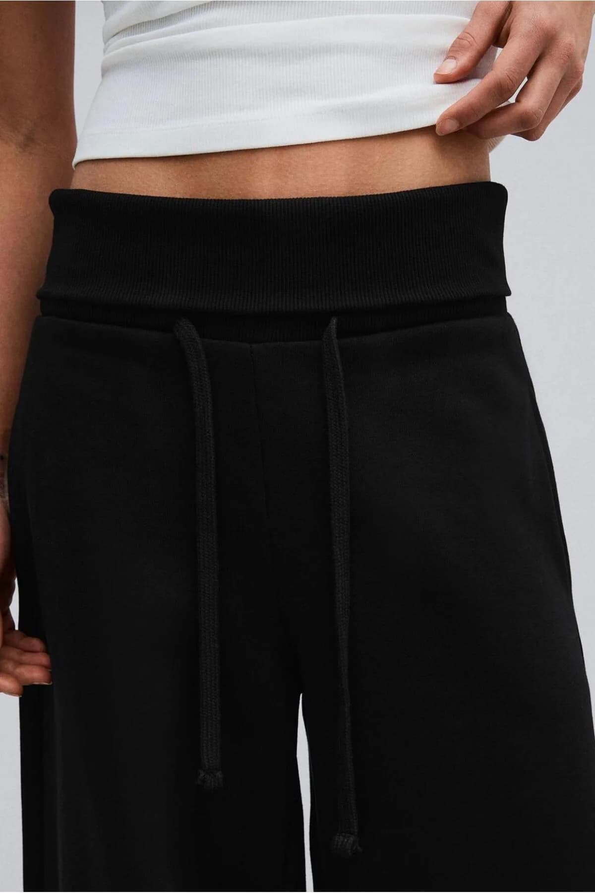 Üç İplik Şardonlu Kıvrımlı Kaşkorse Bel Cepli Ayarlanabilir Lastikli Ultra Bol Barrel Fit Baggy Pantolon / Eşofman Altı