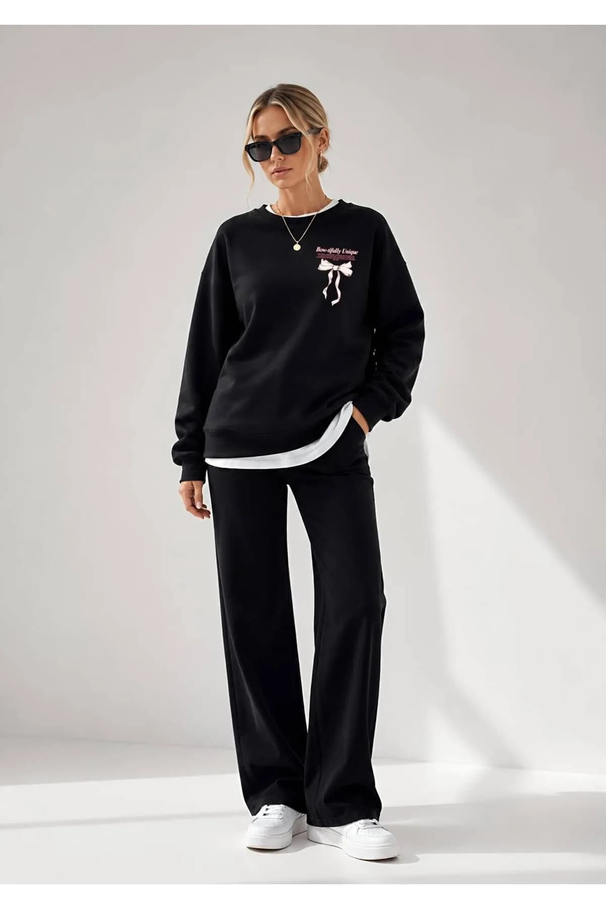 Kadın Üç İplik Şardonlu Kurdele Baskılı Oversize Sweatshirt
