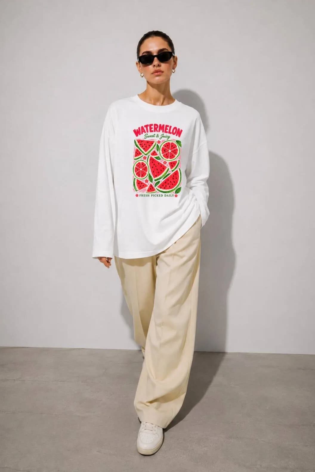 Beyaz Karpuz Baskılı Tesettüre Uygun Uzun Kollu T-Shirt