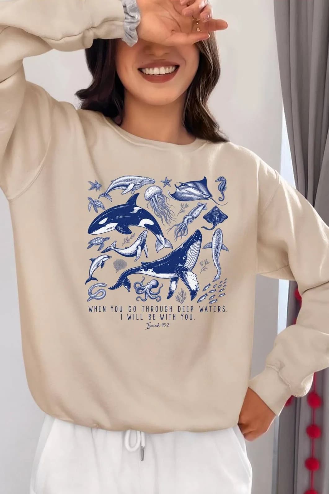 Sweatshirt