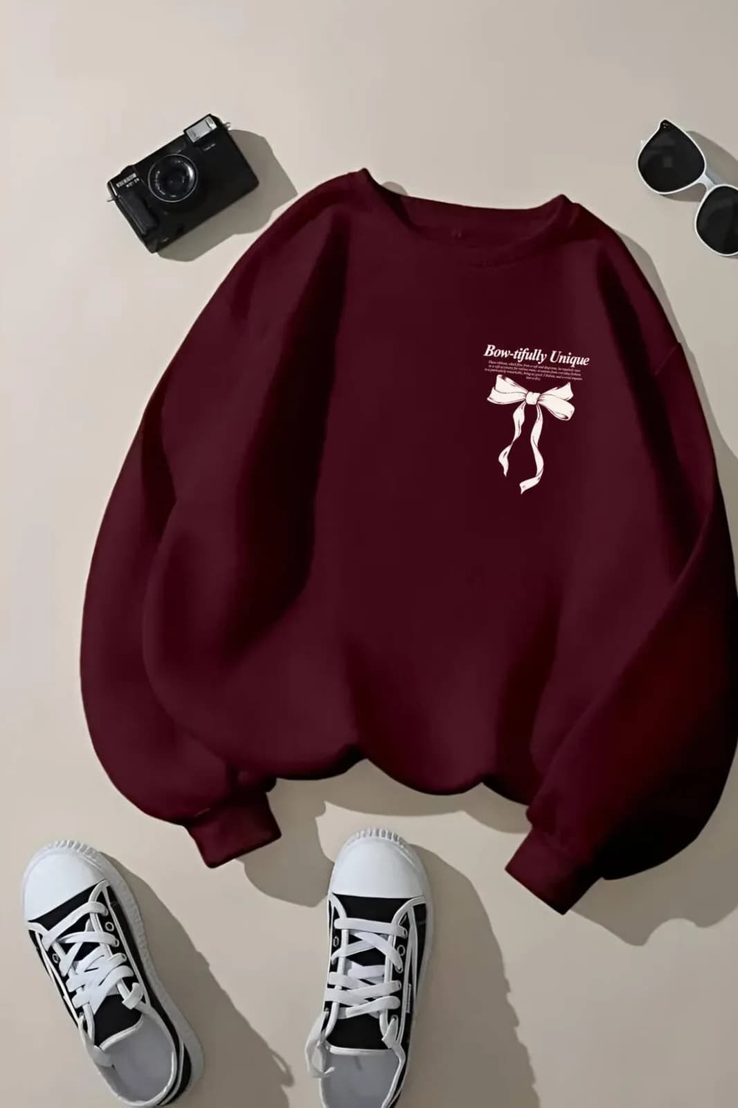 Kadın Üç İplik Şardonlu Kurdele Baskılı Oversize Sweatshirt — Bordo